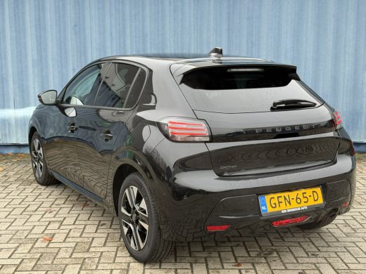 Peugeot 208 Allure 100PK Airco automatisch | Achterspoiler | Achteruitrijcamera | Audio installatie ActivLease financial lease