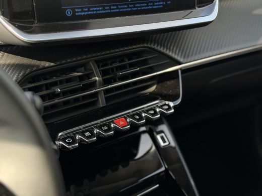 Peugeot 208 Allure | Airco (automatisch) | Apple Carplay/Android Auto|telefoonintegratie premium | Bluetooth ... ActivLease financial lease