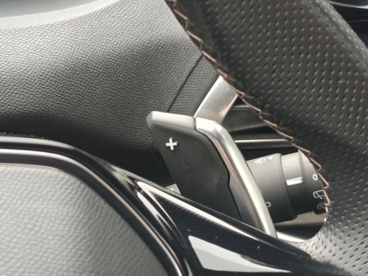 Peugeot 3008 1.6 HYbrid4 300 GT | Achterbank in delen neerklapbaar | Achteruitrijcamera | Apple Carplay/Androi... ActivLease financial lease