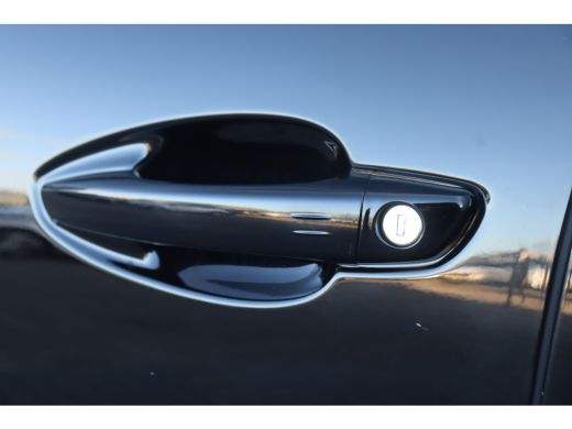 Peugeot 5008 1.2 PURETECH 130PK 7-ZITS GT AUTOMAAT / NAVI / LEDER / CLIMA / PDC / 18" LMV / CAMERA / KEYLESS /... ActivLease financial lease