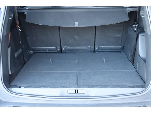 Peugeot 5008 1.2 PURETECH 130PK 7-ZITS GT AUTOMAAT / NAVI / LEDER / CLIMA / PDC / 18" LMV / CAMERA / KEYLESS /... ActivLease financial lease