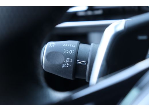 Peugeot 5008 1.2 PURETECH 130PK 7-ZITS GT AUTOMAAT / NAVI / LEDER / CLIMA / PDC / 18" LMV / CAMERA / KEYLESS /... ActivLease financial lease