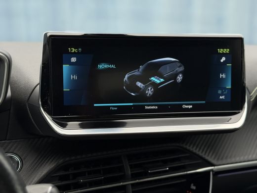 Peugeot e-2008 EV GT Pack 50 kWh | Achteruitrijcamera | Afwijkende dakkleur | Airco (automatisch) ActivLease financial lease