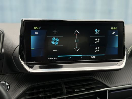 Peugeot e-2008 EV GT Pack 50 kWh | Achteruitrijcamera | Afwijkende dakkleur | Airco (automatisch) ActivLease financial lease