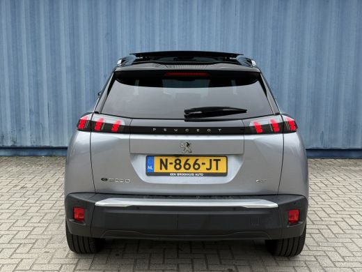 Peugeot e-2008 EV GT Pack 50 kWh | Achteruitrijcamera | Afwijkende dakkleur | Airco (automatisch) ActivLease financial lease