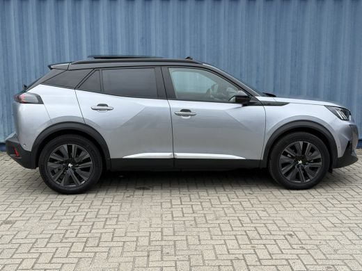 Peugeot e-2008 EV GT Pack 50 kWh | Achteruitrijcamera | Afwijkende dakkleur | Airco (automatisch) ActivLease financial lease