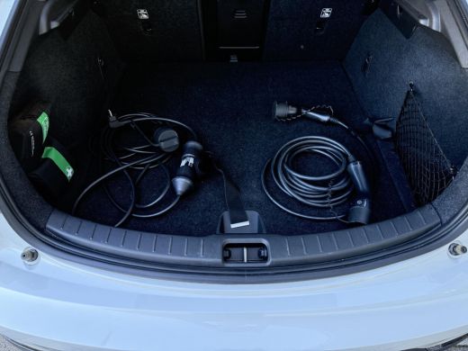 Polestar 2 Aut. Long Range 78kWh | Trekhaak | Navi | Virtual | Camera | PDC | ActivLease financial lease