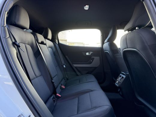 Polestar 2 Aut. Long Range 78kWh | Trekhaak | Navi | Virtual | Camera | PDC | ActivLease financial lease
