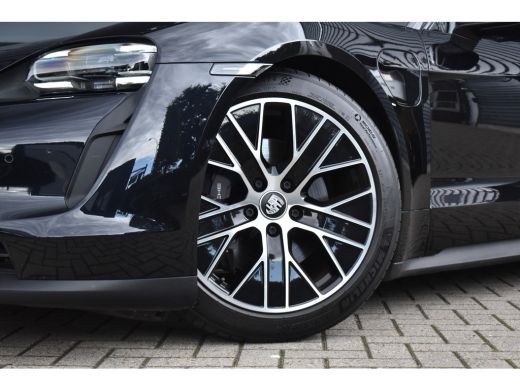 Porsche Taycan 79 kWh Sport Chrono | ACC | Passagiers Display | 360 Camera | Bose | Stuurverwarming | Luchtverin... ActivLease financial lease