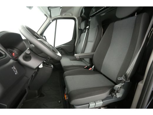 Renault Master T35 2.3 dCi 150PK L1H2 | Airco | 3-Zits | Cruise | Carplay | Parkeersens. ActivLease financial lease