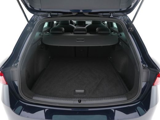 Seat Leon 2.0 TDI FR Business Intense (INCL-BTW) Aut.  *PANO | FULL-LED | ADAPTIVE-CRUISE | DIGI-COCKPIT | ... ActivLease financial lease