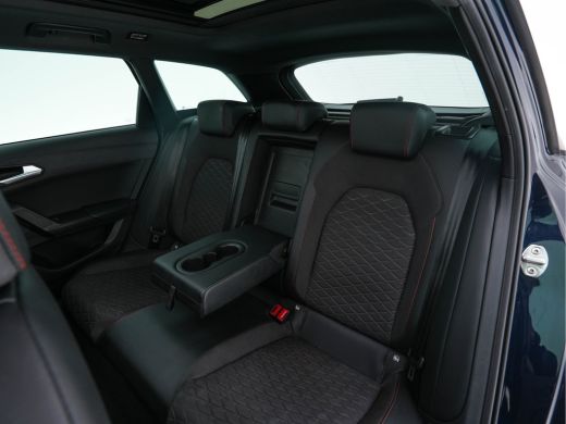 Seat Leon 2.0 TDI FR Business Intense (INCL-BTW) Aut.  *PANO | FULL-LED | ADAPTIVE-CRUISE | DIGI-COCKPIT | ... ActivLease financial lease