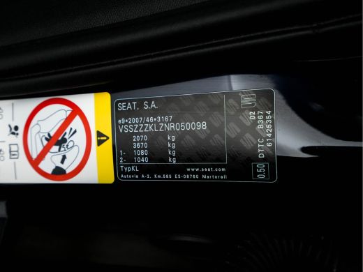 Seat Leon 2.0 TDI FR Business Intense (INCL-BTW) Aut.  *PANO | FULL-LED | ADAPTIVE-CRUISE | DIGI-COCKPIT | ... ActivLease financial lease