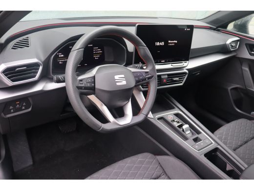 Seat Leon 204PK FR Business - eHybrid | Achteruitrijcamera | Dakhemel uitgevoerd in zwart | Donker getinte ... ActivLease financial lease