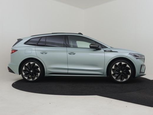 Skoda Enyaq iV Sportline 180pk | Head up display | Panorama dak | Canton audio | Matrix koplampen | App connect ... ActivLease financial lease