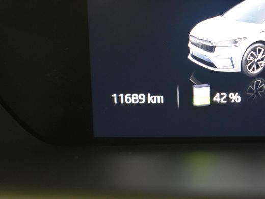 Skoda Enyaq iV Sportline 180pk | Head up display | Panorama dak | Canton audio | Matrix koplampen | App connect ... ActivLease financial lease