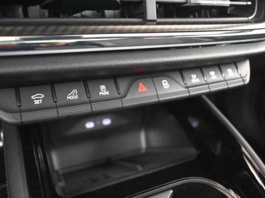 Skoda Enyaq iV Sportline 180pk | Head up display | Panorama dak | Canton audio | Matrix koplampen | App connect ... ActivLease financial lease