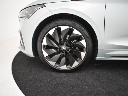 Skoda Enyaq iV Sportline 180pk | Head up display | Panorama dak | Canton audio | Matrix koplampen | App connect ... ActivLease financial lease