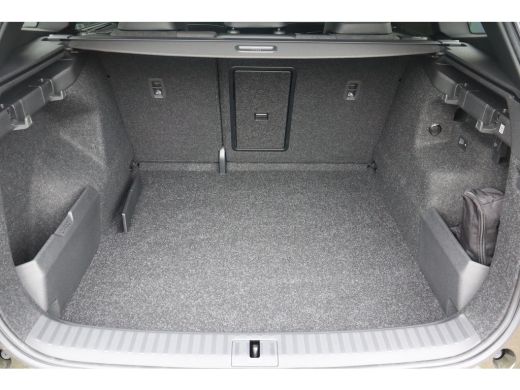 Skoda Enyaq iV 286PK Sportline | Achteruitrijcamera (Rear View) | Keyless Entry, Start & Stop (KESSY) | Parkeers... ActivLease financial lease