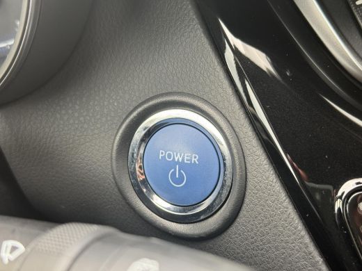 Toyota C-HR 2.0 Hybrid Executive **DODEHOEK DETECTIE/ STOELVERWARMING/ JBL AUDIO/ APPLE CARPLAY/ 36 MAANDEN G... ActivLease financial lease