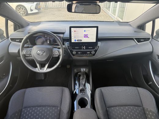 Toyota Corolla Touring Sports Hybrid 140 Active **AIRCO/ BLUETOOTH/ ADAPTIEF CRUISE CONTROL/ AUTOMATISCHE DIMLICHTEN/ GARANTIE** ActivLease financial lease