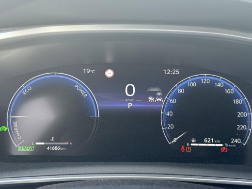 Toyota Corolla Touring Sports Hybrid 140 Active **AIRCO/ BLUETOOTH/ ADAPTIEF CRUISE CONTROL/ AUTOMATISCHE DIMLICHTEN/ GARANTIE** ActivLease financial lease