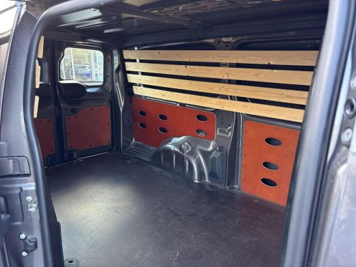 Toyota ProAce Live Extra Range Long 75 kWh | Apple CarPlay/Android Auto | Lat om Lat + laadvloer | 100kW snelladen ActivLease financial lease