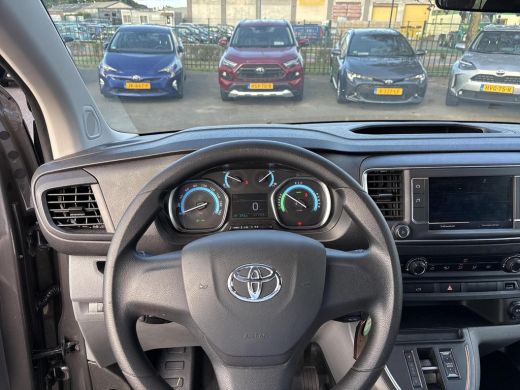 Toyota ProAce Live Extra Range Long 75 kWh | Apple CarPlay/Android Auto | Lat om Lat + laadvloer | 100kW snelladen ActivLease financial lease