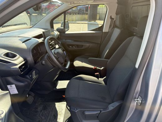 Toyota ProAce Navigator Long 50 kWh | Snellader | Trekhaak | Lat-om-lat en laadvloer | ActivLease financial lease