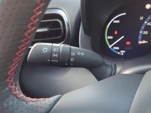 Toyota Yaris Cross 1.5 Hybrid GR Sport | Apple CarPlay | Blindspot | Parkeersensor | Rijklaarprijs incl. garantie | ActivLease financial lease