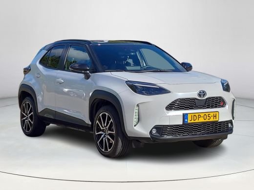Toyota Yaris Cross 1.5 Hybrid GR Sport | Apple CarPlay | Blindspot | Parkeersensor | Rijklaarprijs incl. garantie | ActivLease financial lease