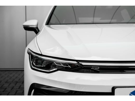 Volkswagen Golf 1.5 eTSI R-Line Edition Automaat | Koplampverlichting IQ.Light 'LED Matrix' | Advance pakket | Si... ActivLease financial lease