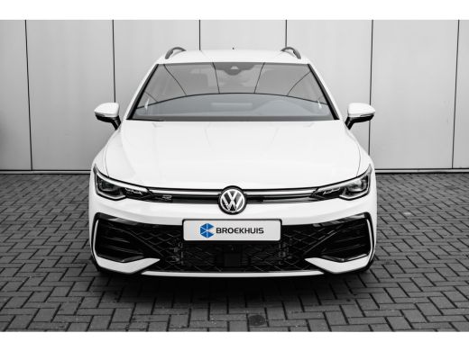 Volkswagen Golf 1.5 eTSI R-Line Edition Automaat | Koplampverlichting IQ.Light 'LED Matrix' | Advance pakket | Si... ActivLease financial lease