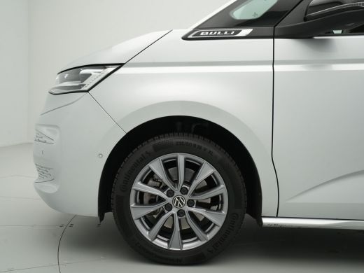 Volkswagen Multivan 1.4 eHybrid 218pk L2 Bulli 7p Panorama Navigatie Camera IQ light Carplay ActivLease financial lease