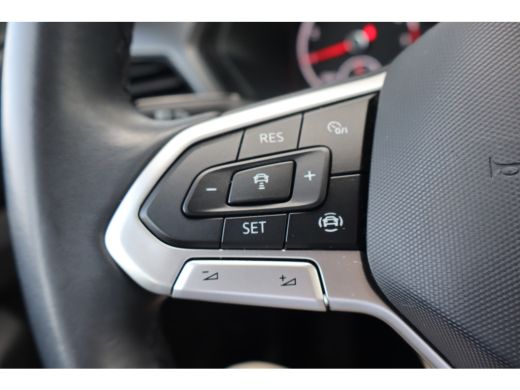 Volkswagen T-Cross 1.0 TSI Life | Airco | Apple Carplay/Android Auto | Automatische afstandsregeling ActivLease financial lease