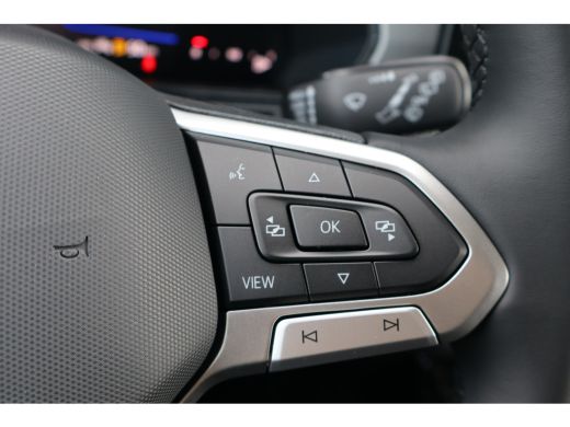 Volkswagen T-Cross 95PK Life Edition | 'App-Connect' draadloze smartphone integratie | Achterlichten LED | Afstandsc... ActivLease financial lease