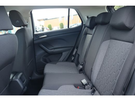 Volkswagen T-Cross 95PK Life Edition | 'App-Connect' draadloze smartphone integratie | Achterlichten LED | Afstandsc... ActivLease financial lease