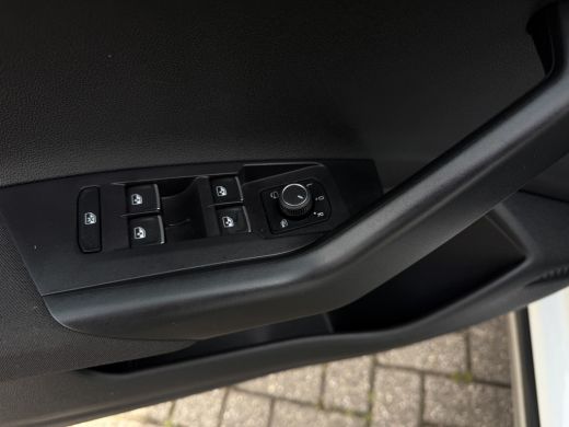 Volkswagen Taigo 1.0 TSI Life Business 2024 ActivLease financial lease