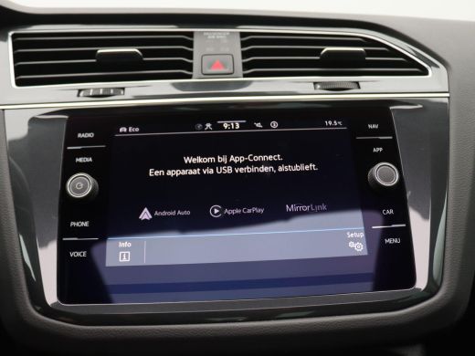 Volkswagen Tiguan 1.4 TSI Elegance eHybrid 245PK DSG Pano-Schuifdak, Trekhaak, Matrix Led, Adaptive Cruise Control,... ActivLease financial lease