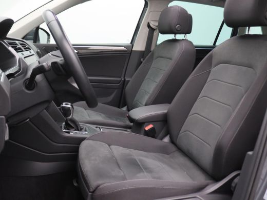 Volkswagen Tiguan 1.4 TSI Elegance eHybrid 245PK DSG Pano-Schuifdak, Trekhaak, Matrix Led, Adaptive Cruise Control,... ActivLease financial lease