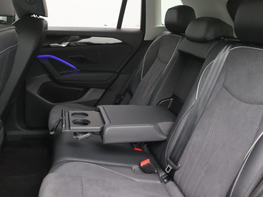 Volkswagen Tiguan 1.5 eHybrid Elegance 204PK DSG Matrix LED, Head up display, 360gr. Camera, Ergo Comfort stoel, St... ActivLease financial lease