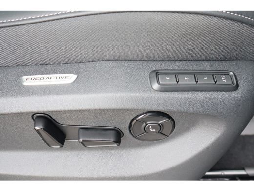 Volkswagen Tiguan 204PK R-Line Edition - eHybrid Inclusief €4000,- inruilvoordeel | 'App-Connect' draadloze smartph... ActivLease financial lease