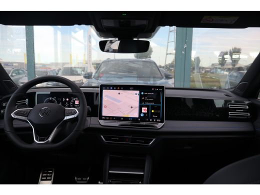 Volkswagen Tiguan 204PK R-Line Edition - eHybrid Inclusief €4000,- inruilvoordeel | 'App-Connect' draadloze smartph... ActivLease financial lease