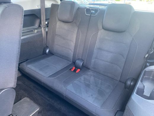 Volkswagen Tiguan Allspace 1.5 TSI Life Business 7p. | 150 pk | Automaat | Trekhaak | A-Camera | ActivLease financial lease
