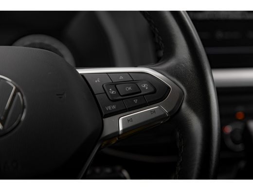 Volkswagen Transporter L2 Highline | 150 pk DSG | Navigatie | Trekhaak | Betimmering | Carplay ActivLease financial lease