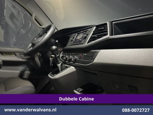 Volkswagen Transporter 2.0 TDI L2H1 Dubbele Cabine Euro6 Airco | 2200kg Trekhaak | Apple Carplay Cruisecontrol, Android ... ActivLease financial lease