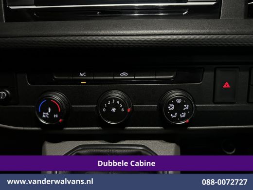 Volkswagen Transporter 2.0 TDI L2H1 Dubbele Cabine Euro6 Airco | 2200kg Trekhaak | Apple Carplay Cruisecontrol, Android ... ActivLease financial lease