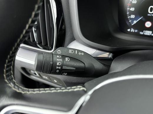 Volvo  V60 2.0 T6 Twin Engine AWD Momentum Pro | PDV V+A en Camera | Elektrische achterklep | Apple Carplay ... ActivLease financial lease