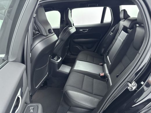 Volvo  V60 2.0 T6 Twin Engine AWD Momentum Pro | PDV V+A en Camera | Elektrische achterklep | Apple Carplay ... ActivLease financial lease