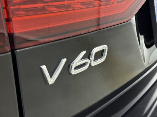 Volvo  V60 2.0 T6 Twin Engine AWD Momentum Pro | PDV V+A en Camera | Elektrische achterklep | Apple Carplay ... ActivLease financial lease